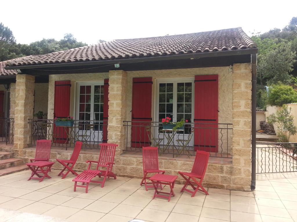 Bed and Breakfast La Combe Joseph Ремулін Номер фото